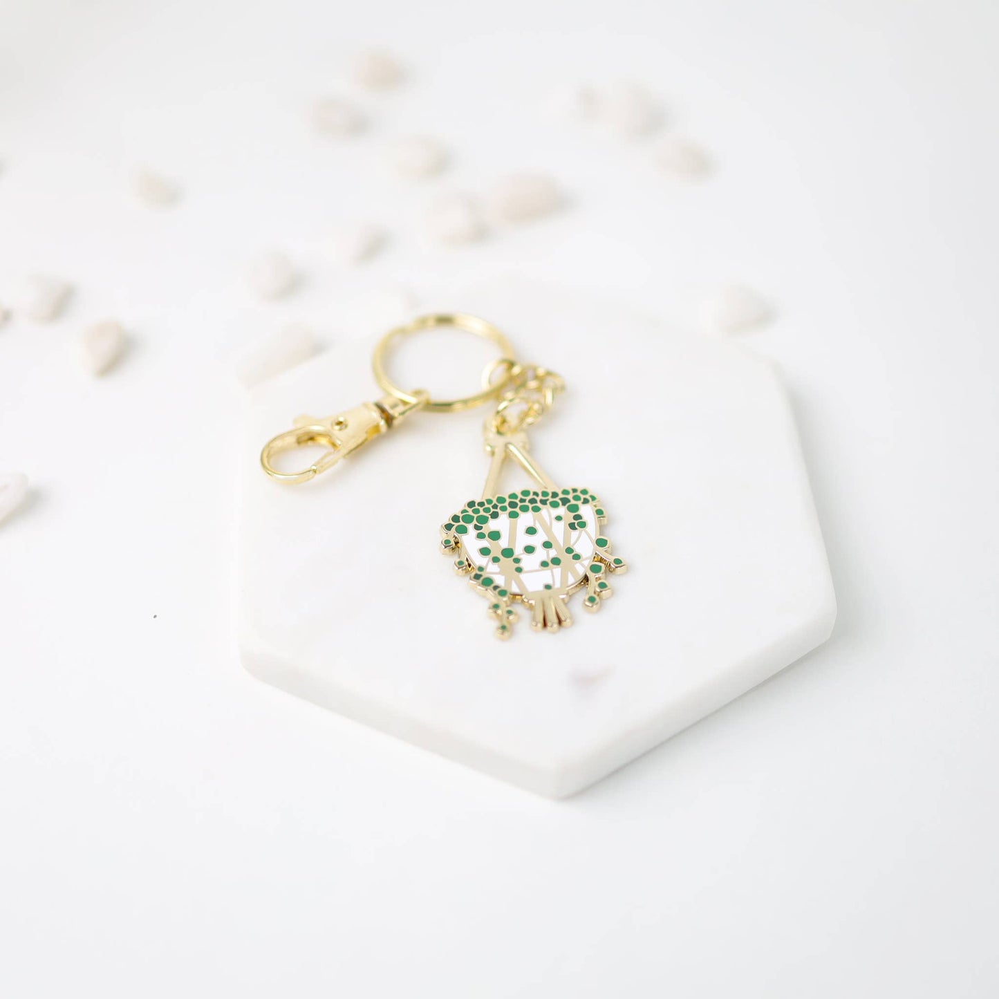 Gleaming String of Pearls Enamel Keychain